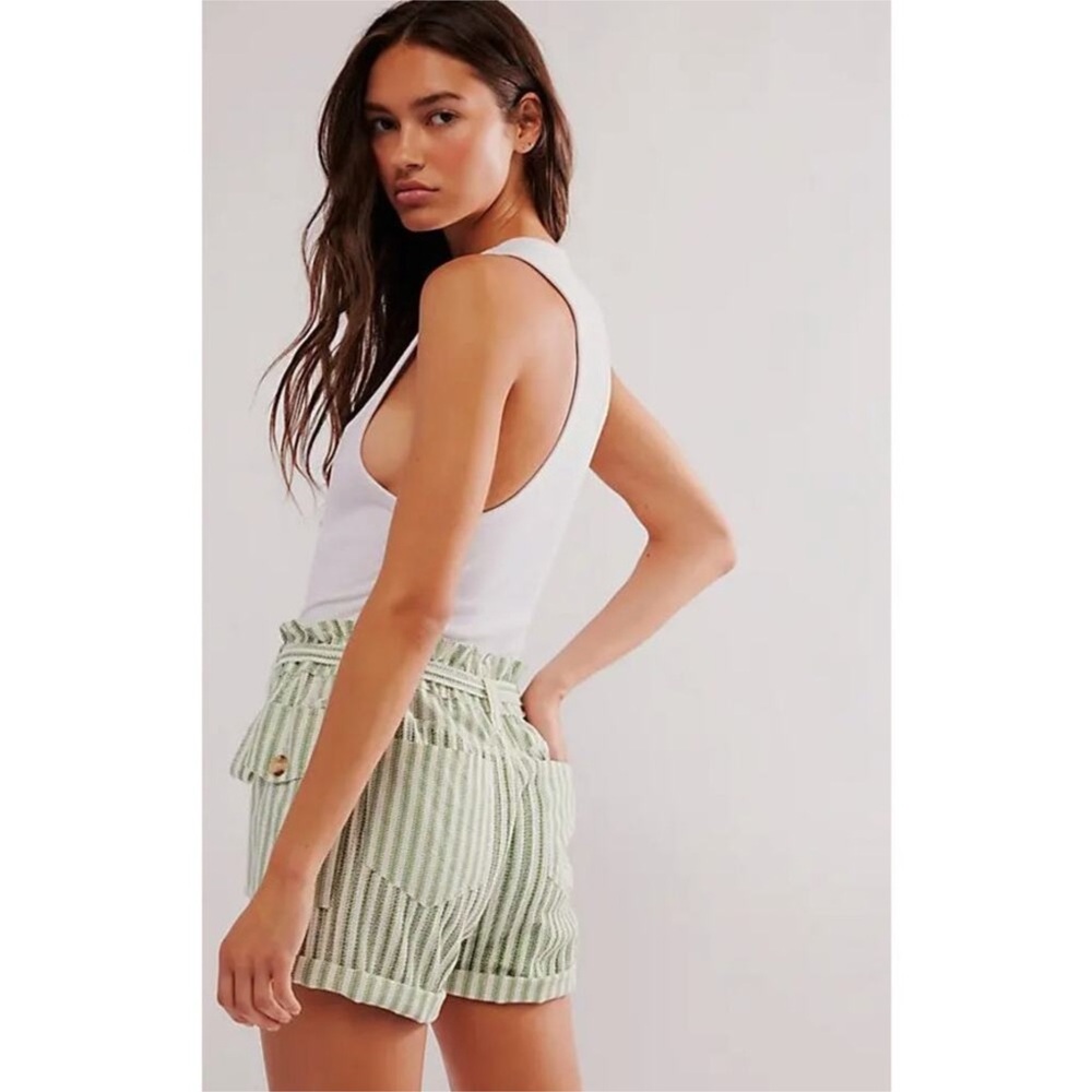 NWOT Free People One Harriet striped shorts in green combo- XS - Picture 3 of 5